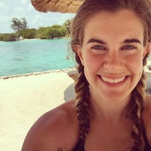 Meet your Posher, Maya